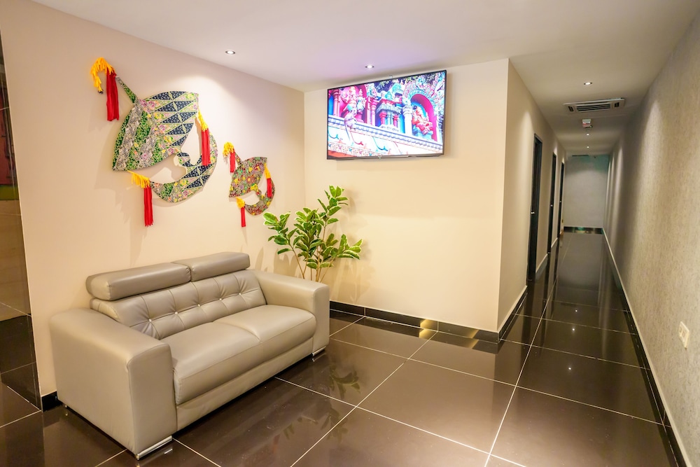 Alaxis Hotel 45/57