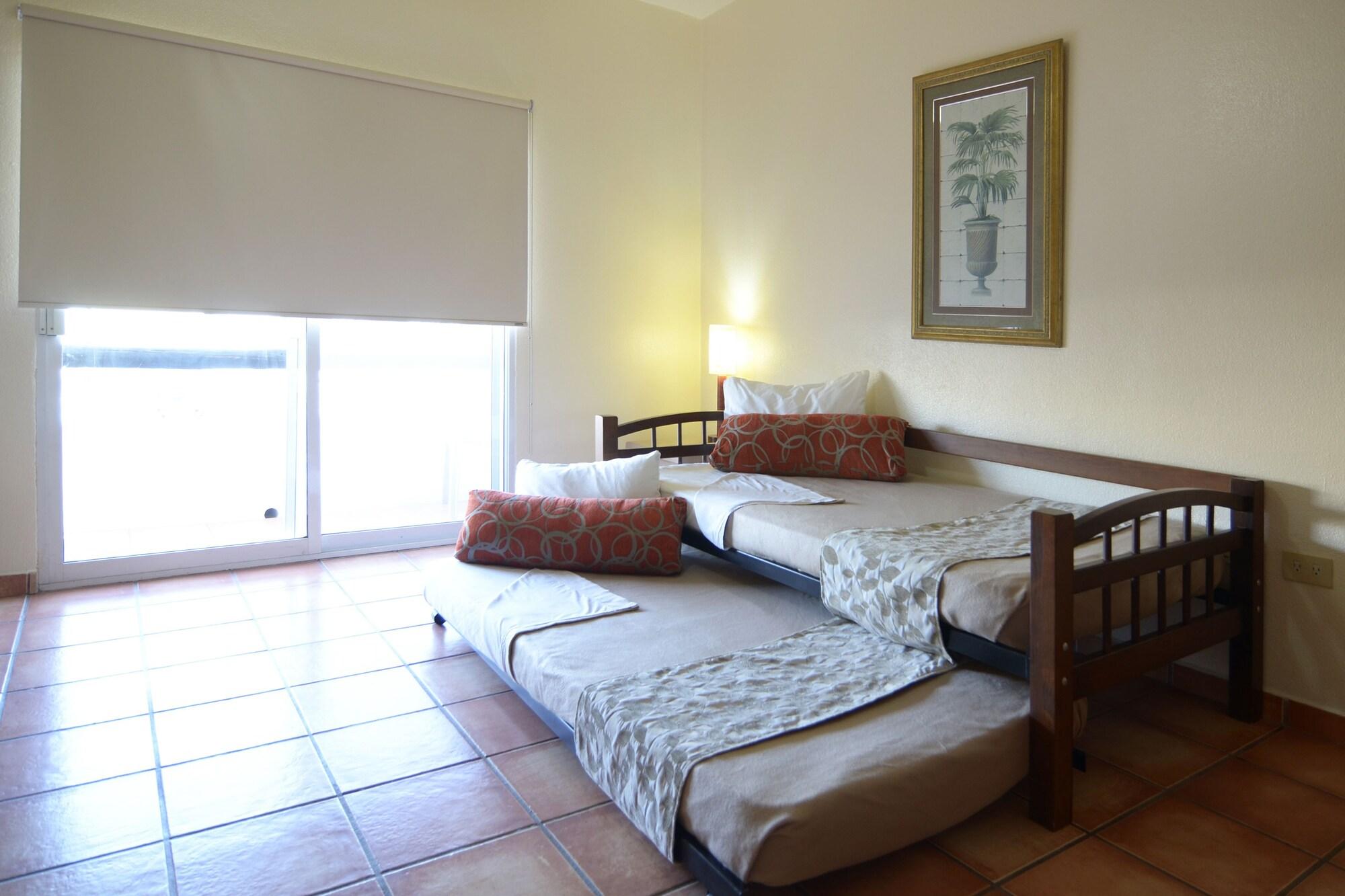 2 Bedrooms, Premium, Suite