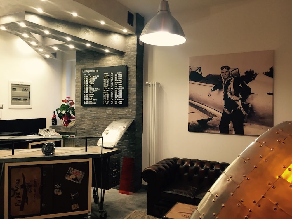 Atmos Luxe Navigli Hostel & Rooms 35/47