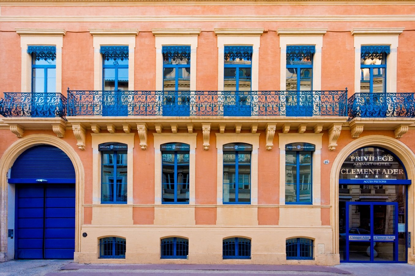 APPART HOTEL CLEMENT ADER 1/68