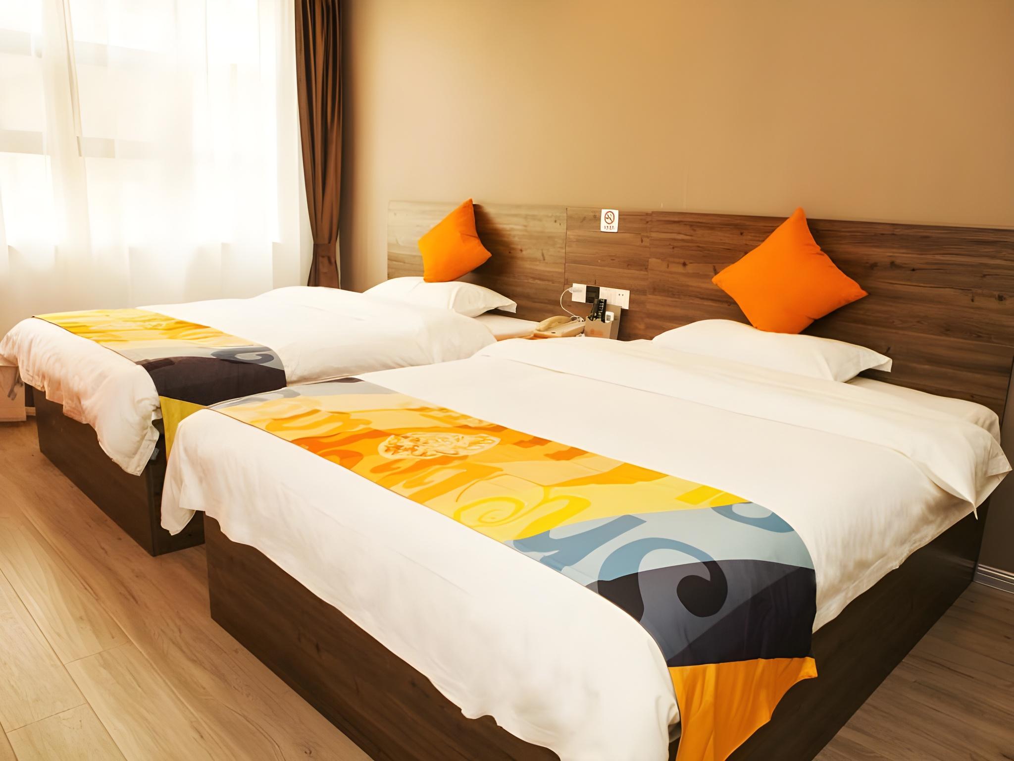 BUSINESS, TWIN BEDS