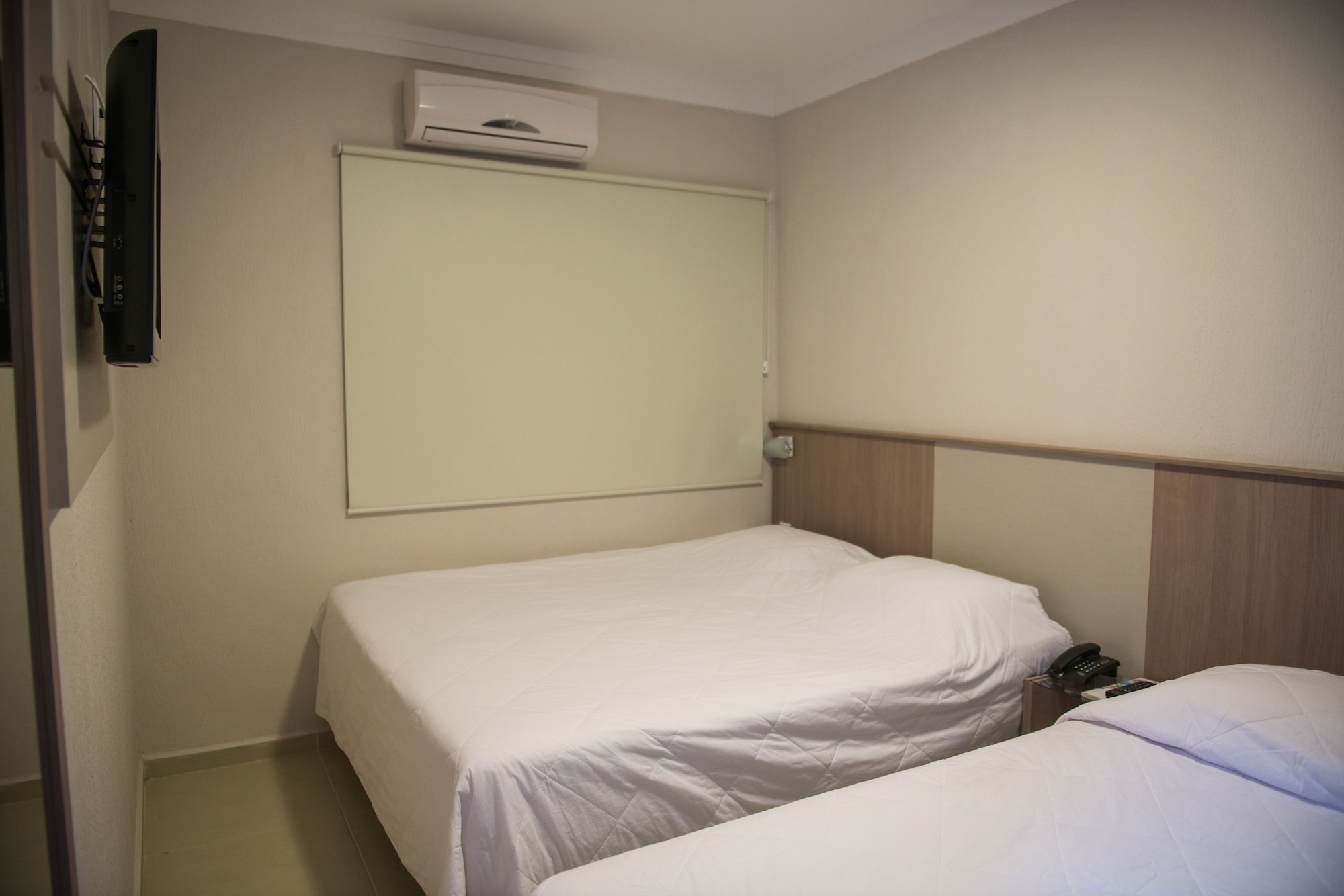 Standard, Triple, 1 Double and 1 Single Bed, Iguassu Express Hotel 3/8