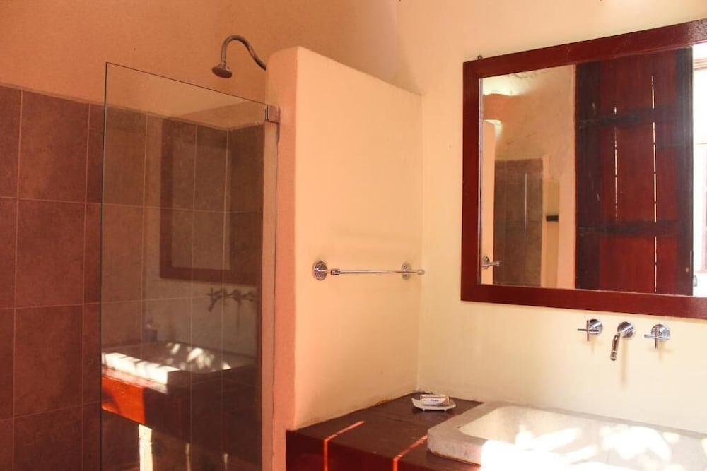 Casa Gaitana Alma Hotels 39/43