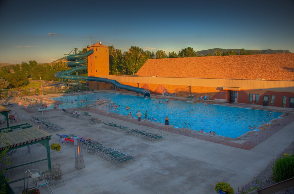Fairmont Hot Springs Resort 3/54