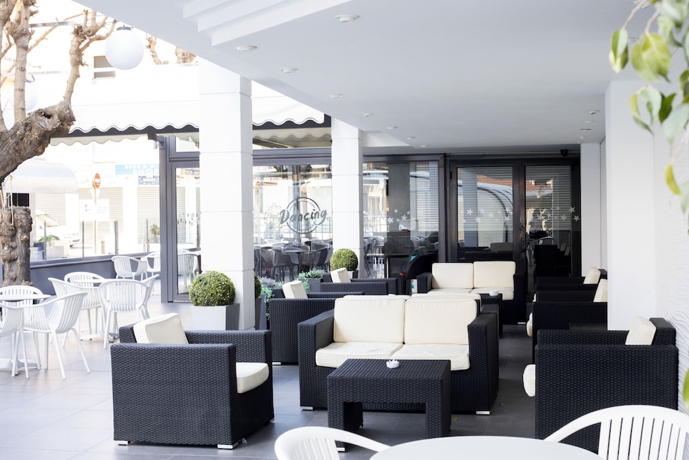Hotel Maria del Mar 56/73