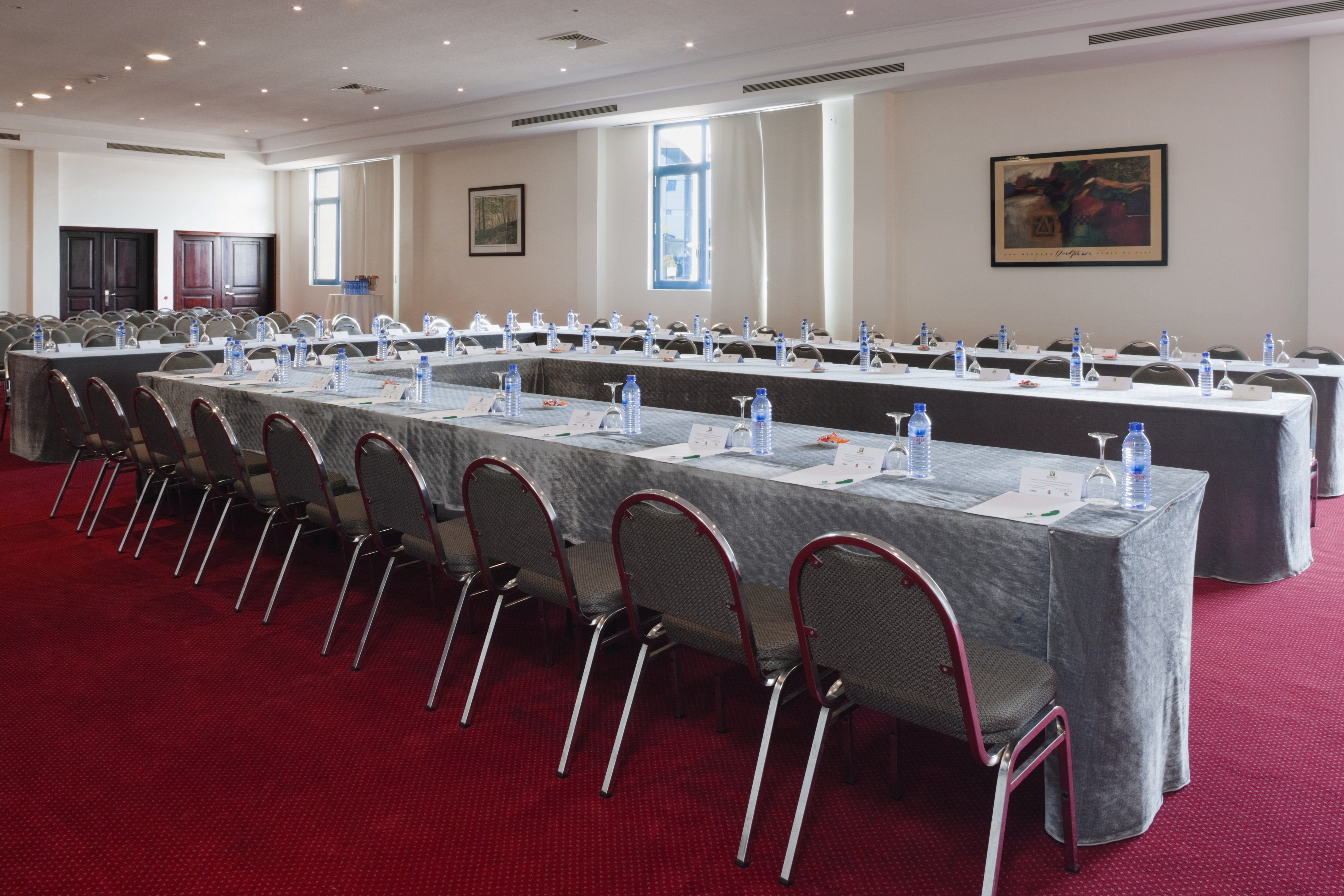 HOLIDAY INN ACCRA AIRPORT 54/60