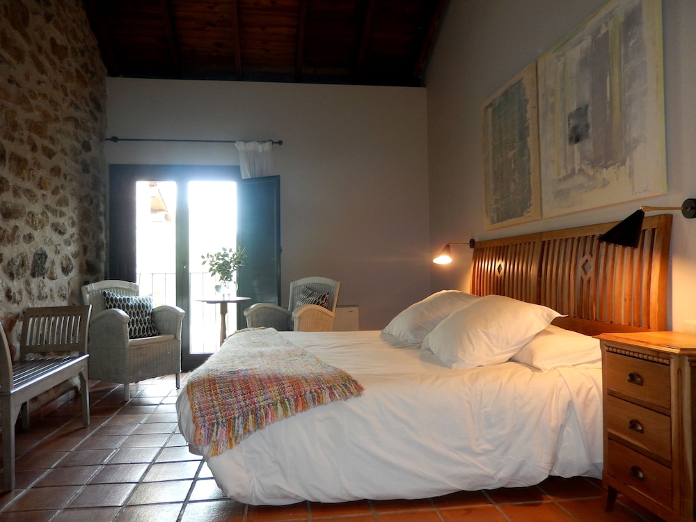 Hotel El Turcal 6/41