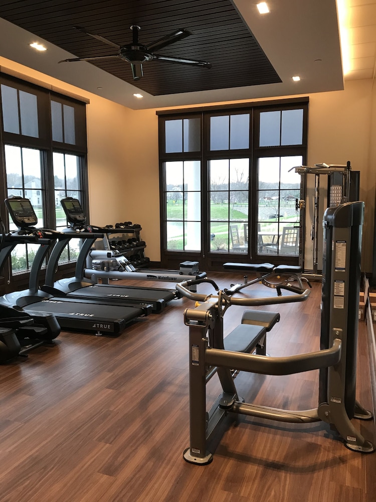 The Inn At Meadowbrook 20/50