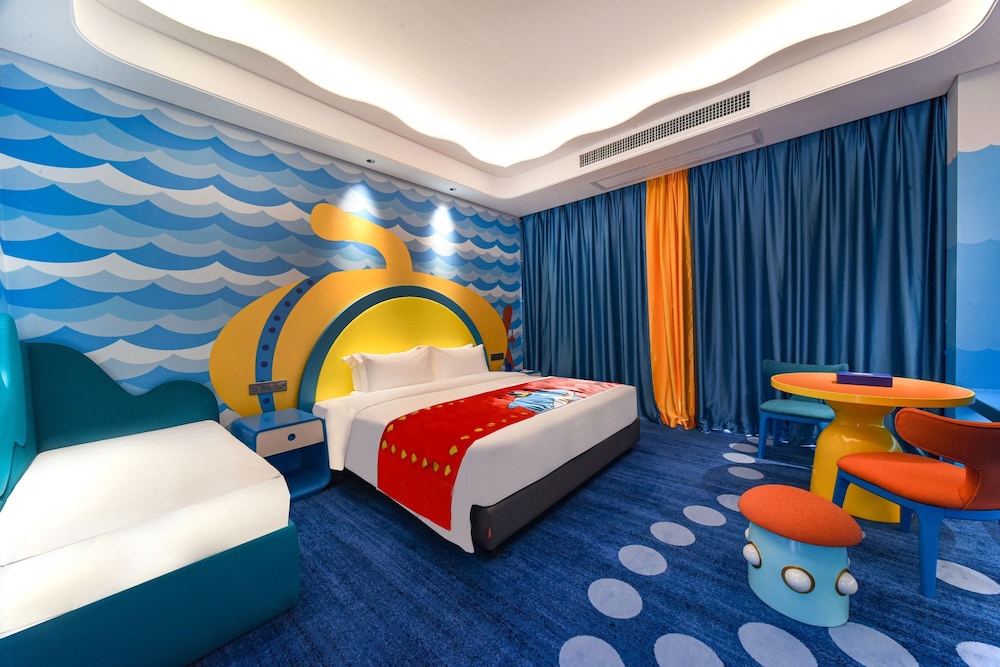 Dolphin Bay Hotel 11/38