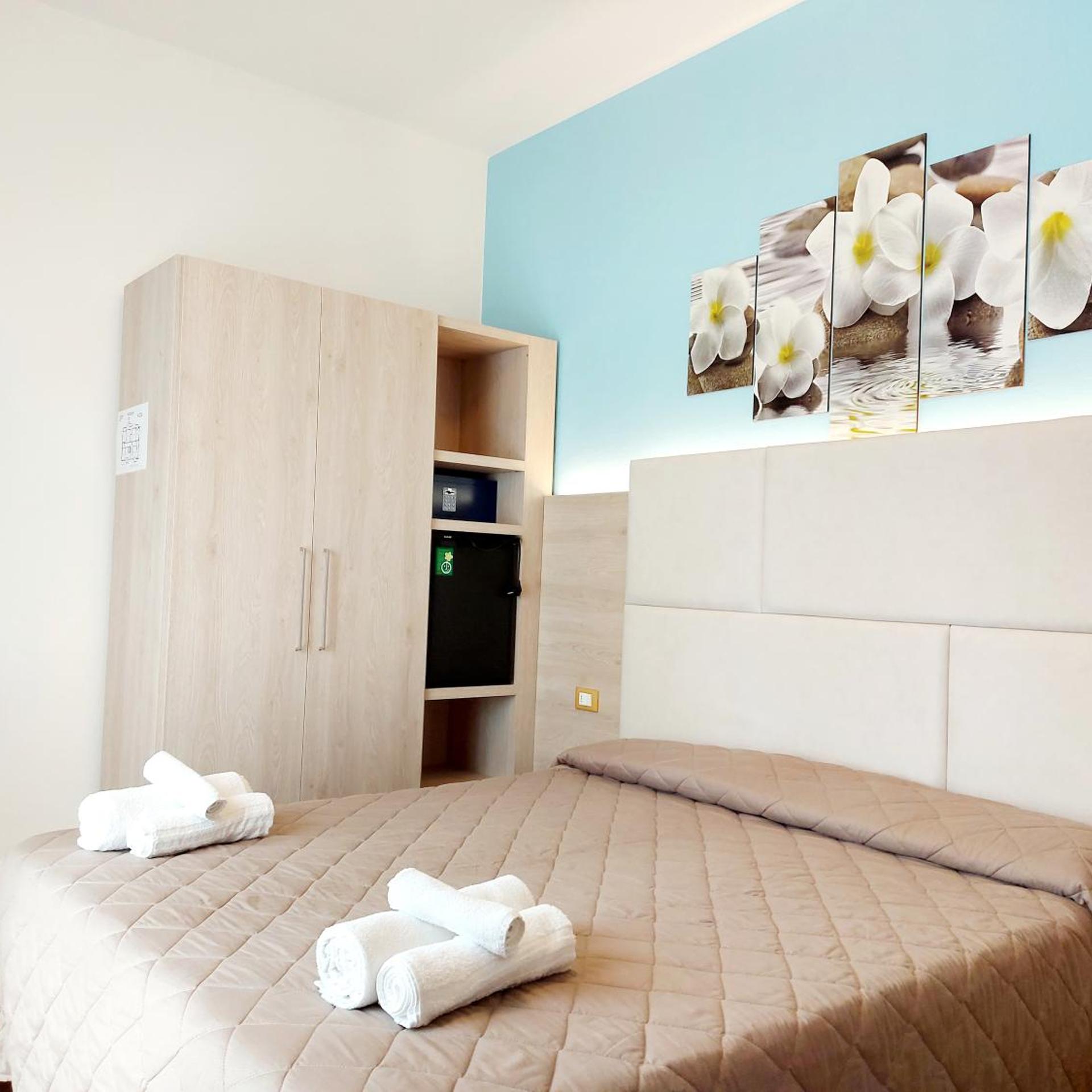Monica Hotel 20/49
