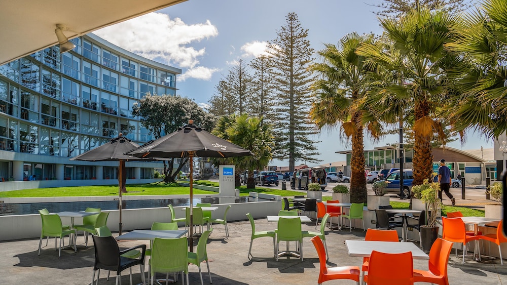 Scenic Hotel Te Pania 40/48