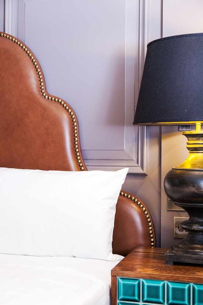 Hotel Indigo Edinburgh - Princes Street, an IHG Hotel (ex Royal British) 36/82