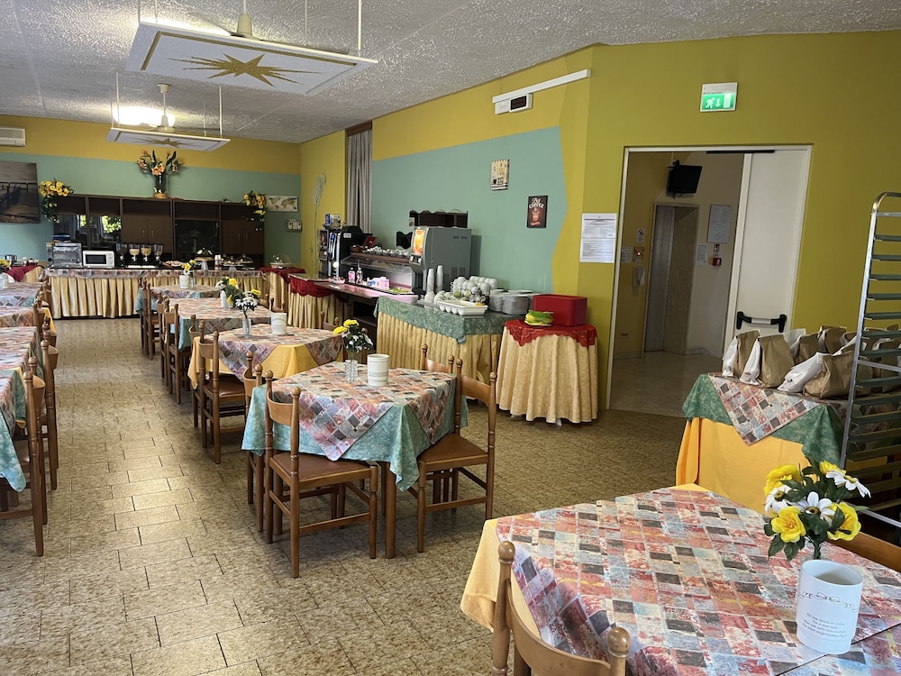 Hotel Wega 35/50