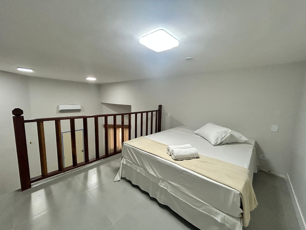 Duplex, Studio, 1 Double and 3 Single Beds