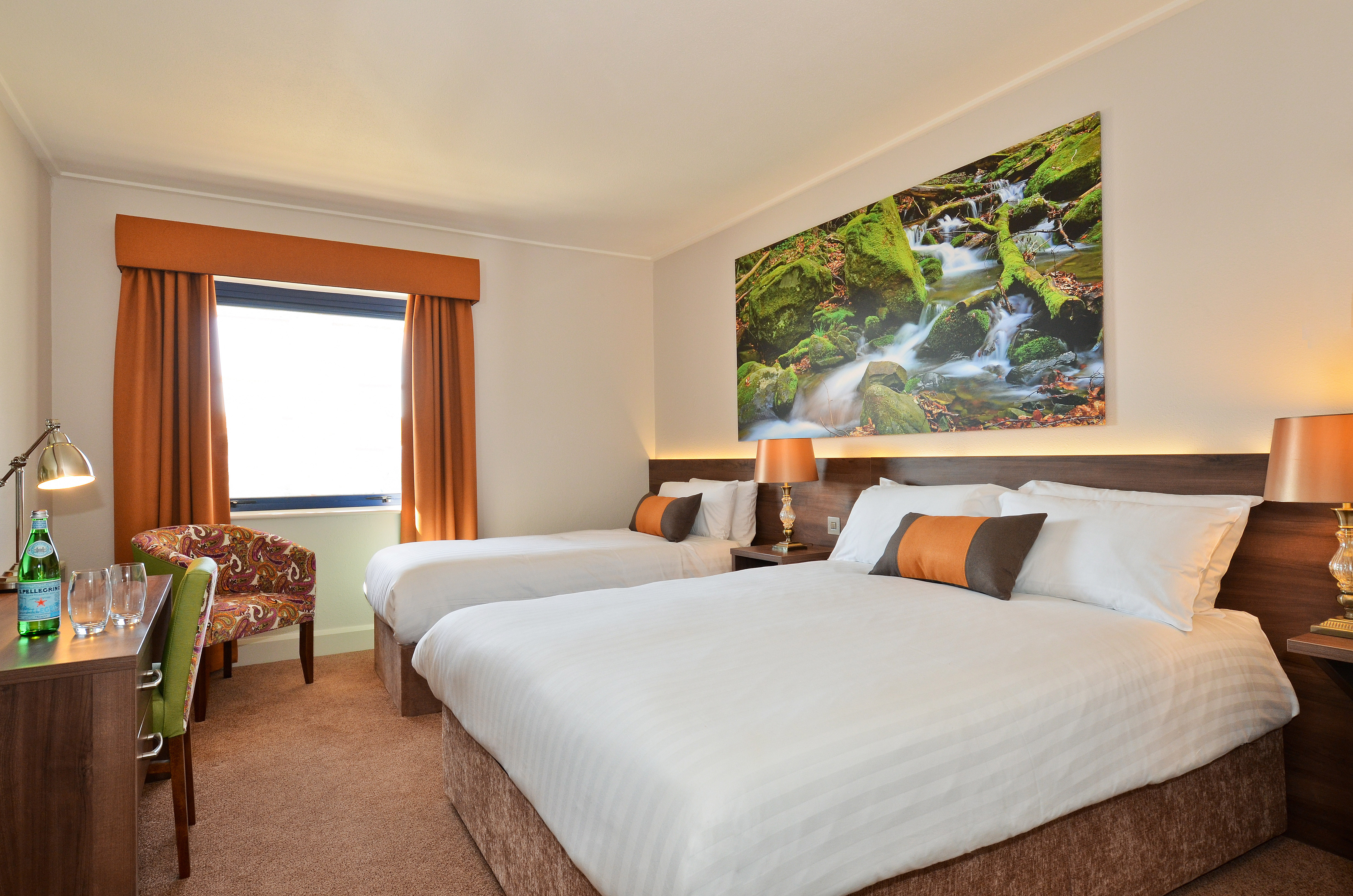 Room, Twin Beds