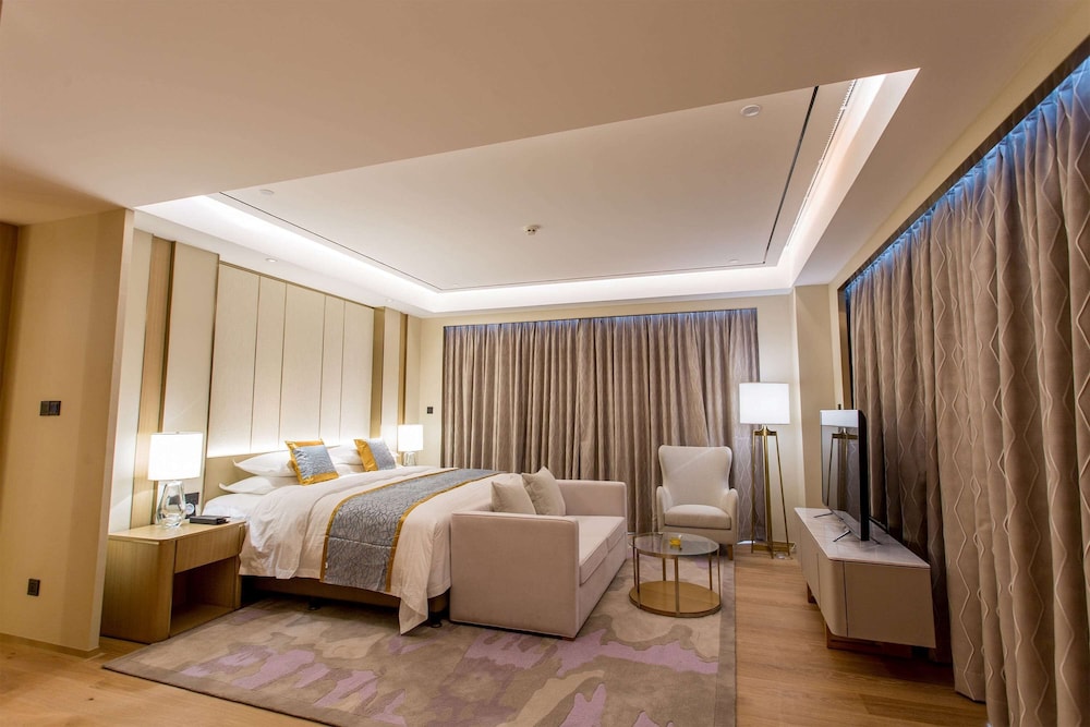 Howard Johnson By Wyndham Glory Plaza Chenghai 13/29
