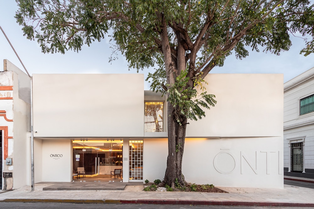 Ontico Urban Design Hotel 43/50