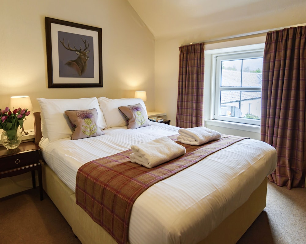 STANDARD, DOUBLE BED