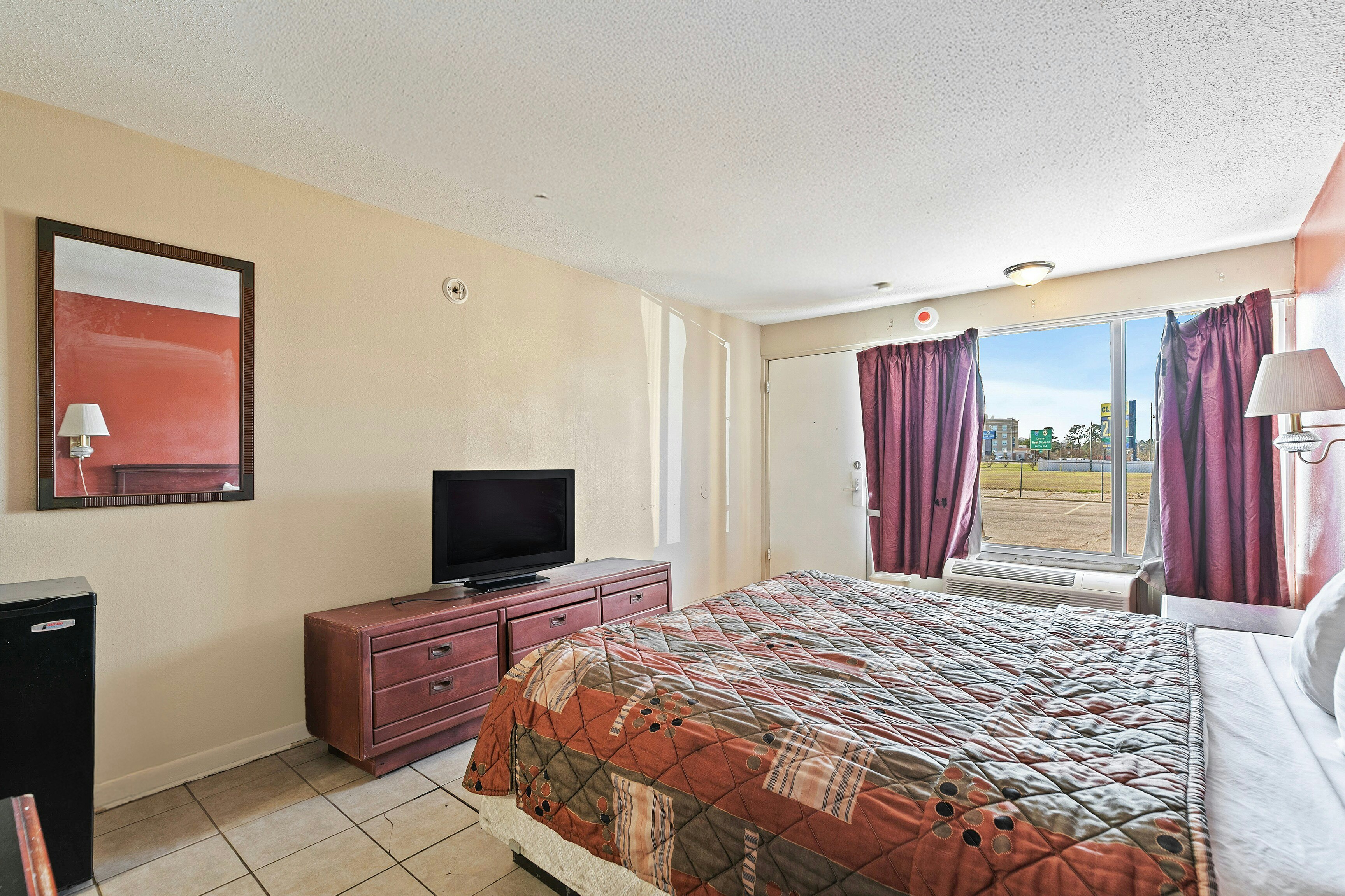 Luxury Inn By Hotel O Hattiesburg, MS 26/50