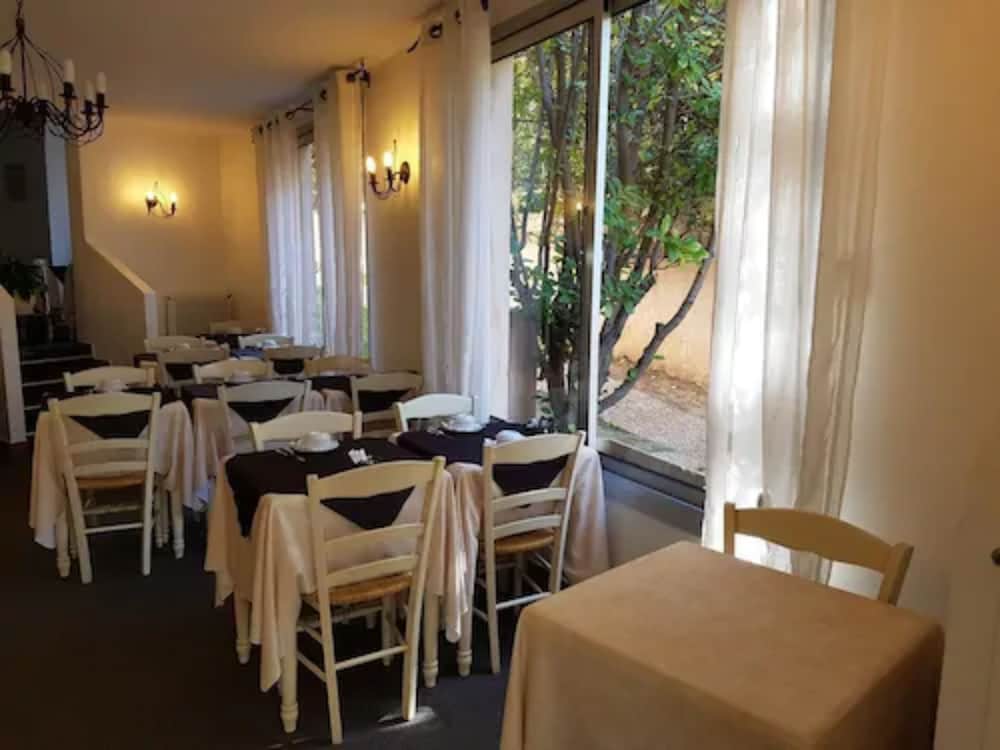 HOTEL LE MOZART 30/34