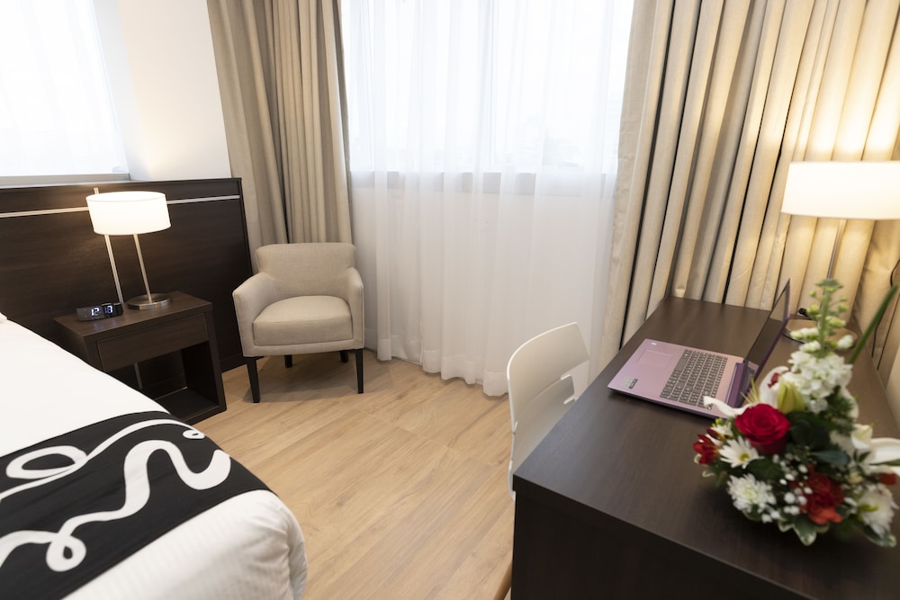 Amerian Rafaela Hotel 21/39