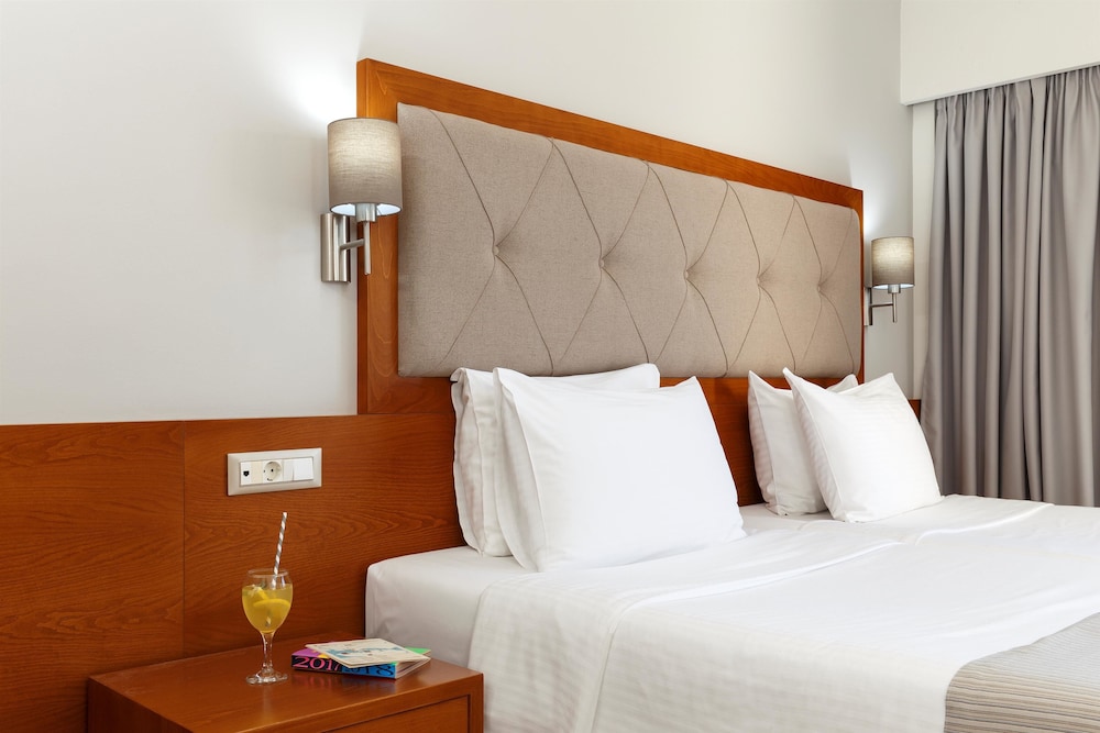 Best Western Plus Hotel Plaza 16/43