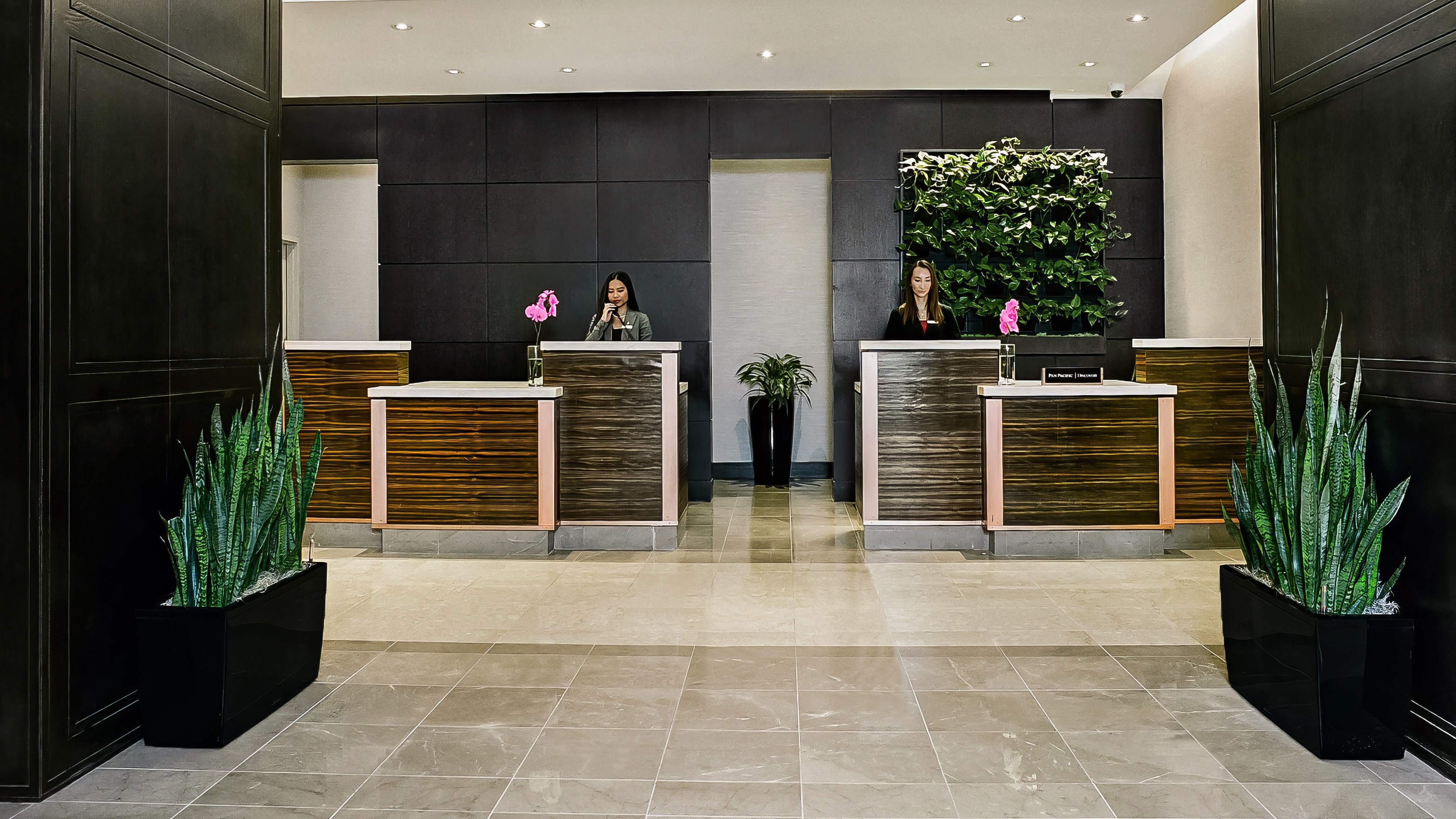 Crowne Plaza Toronto – North York 6/70