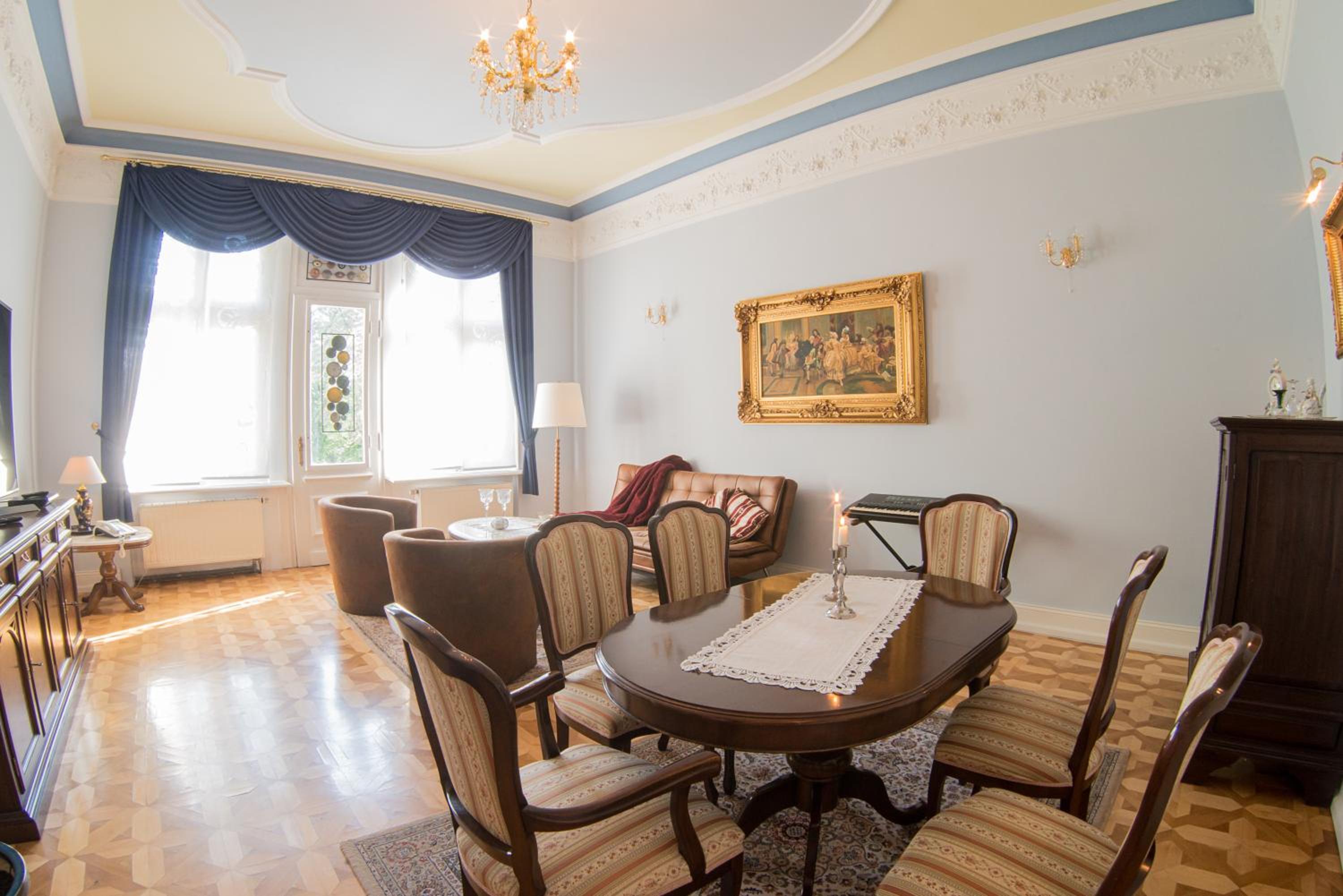 Schlosshotel zum Markgrafen 30/50