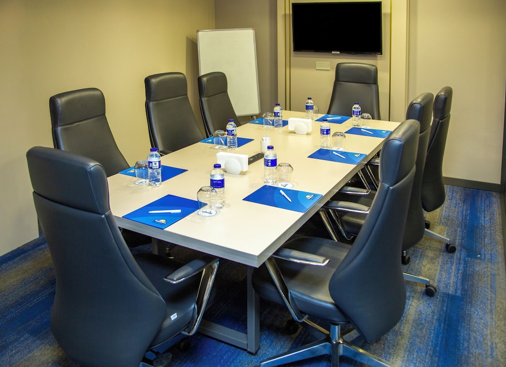 Days Inn by Wyndham Istanbul Bomonti 38/50