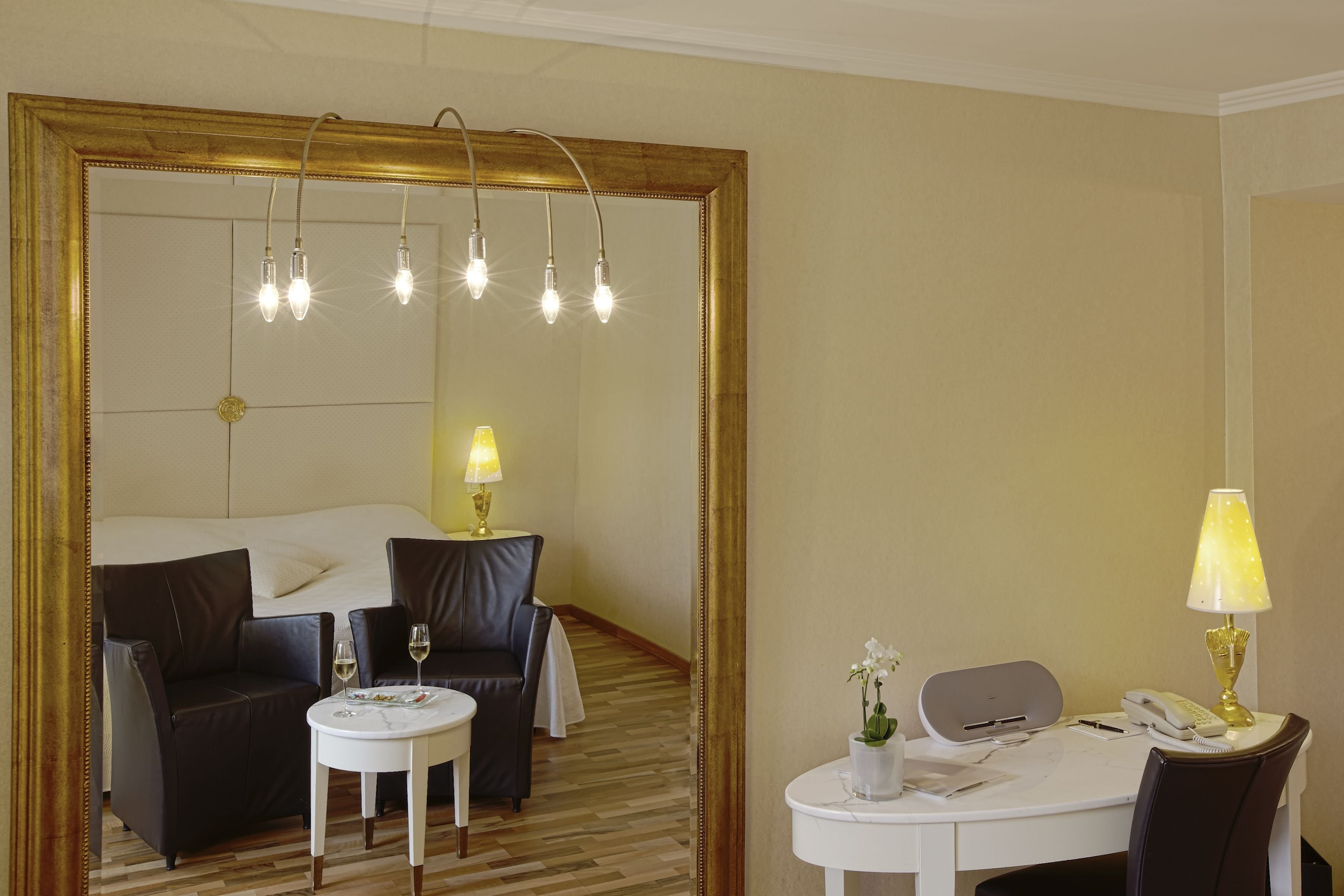Room, Double Bed, City View
