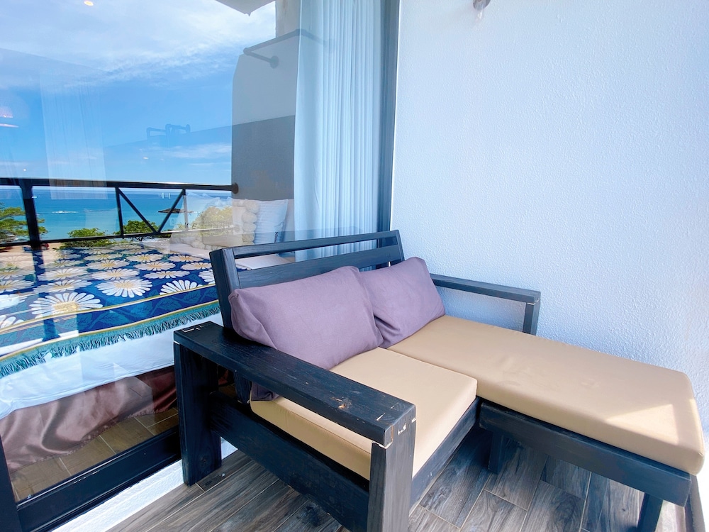 Minimi Inn - Sailrock Beach House 49/66