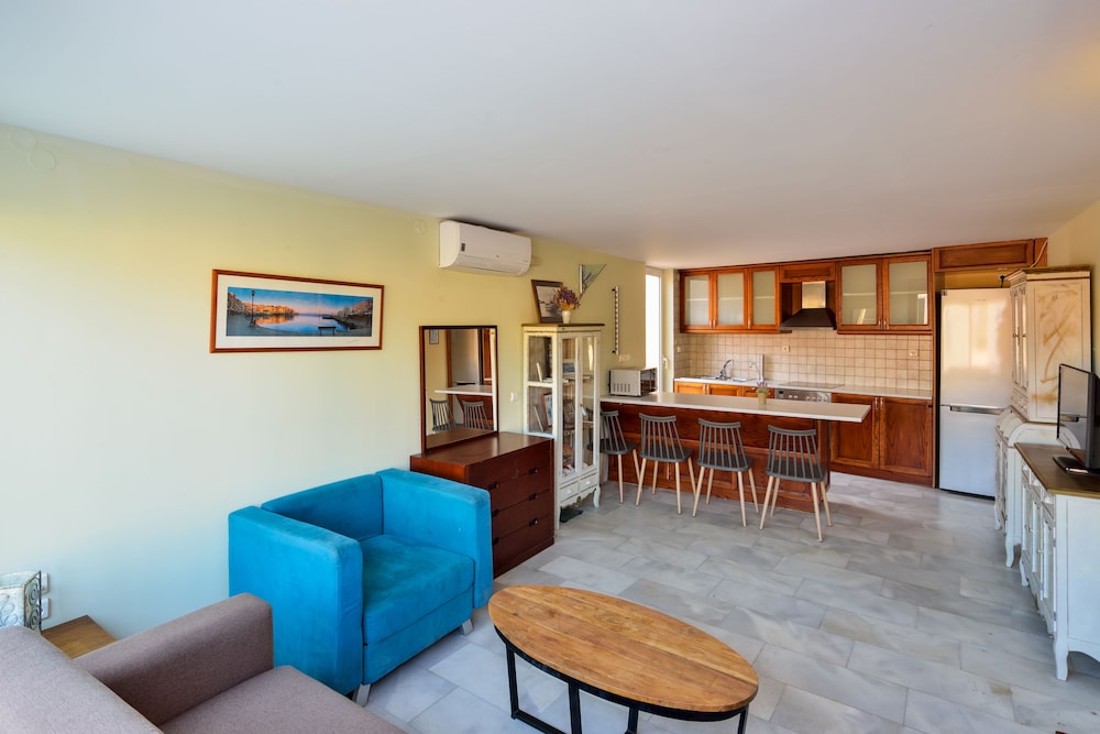 Elmas Dream Apartments And Villas 22/42