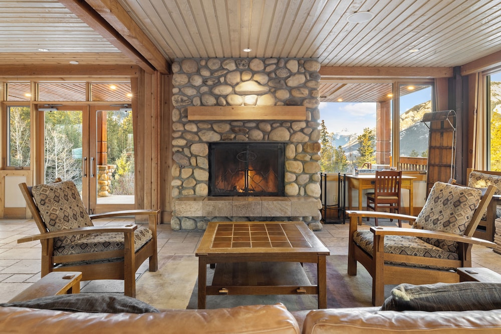 Hidden Ridge Resort 63/73