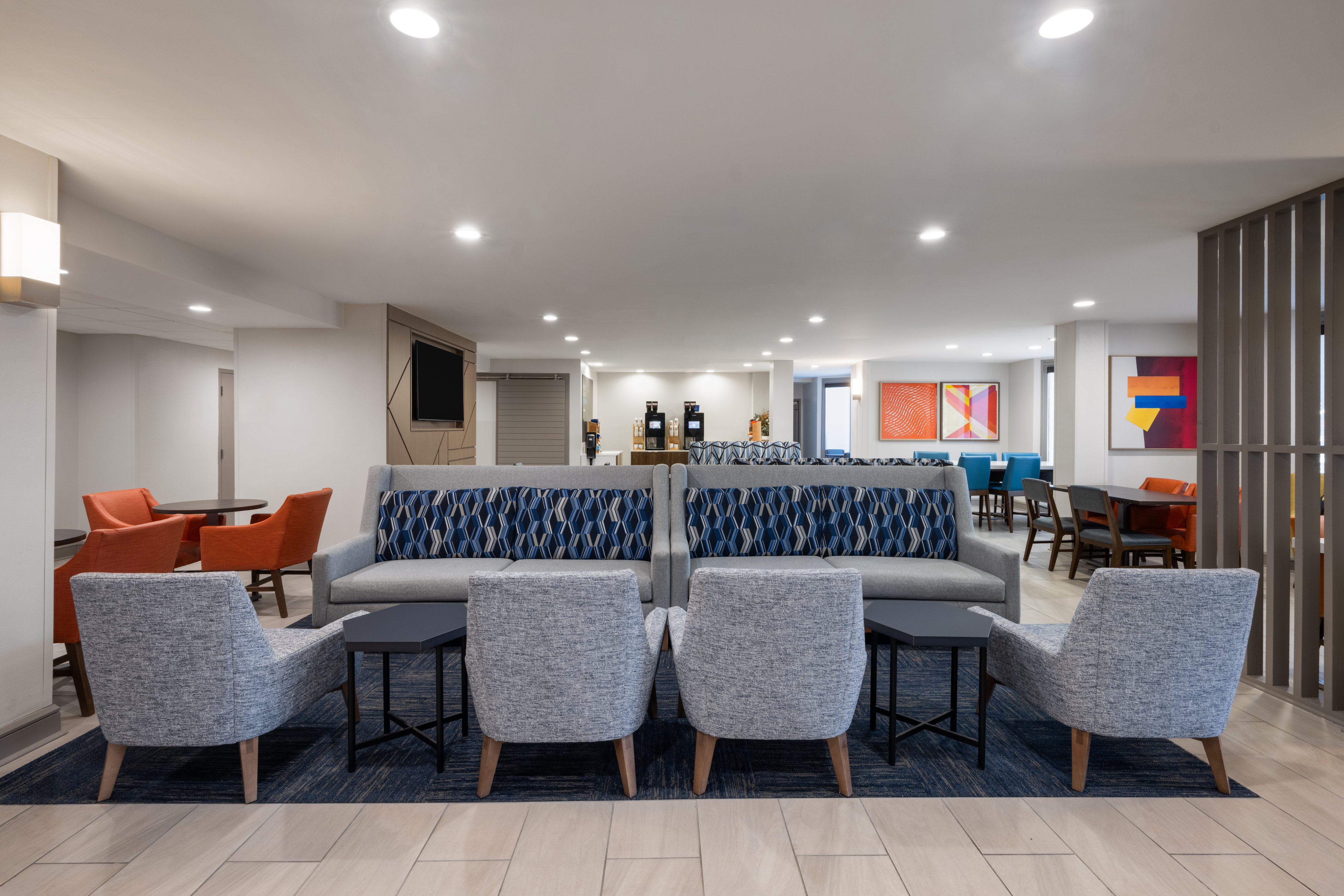 Holiday Inn Express Tifton 37/56