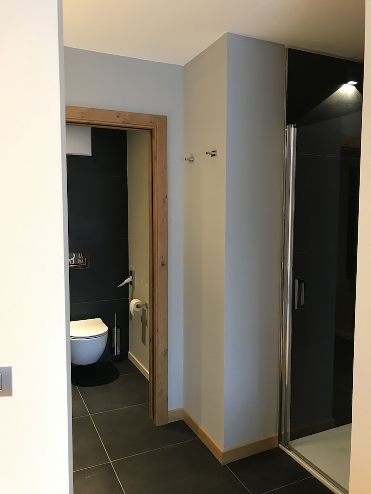 Dolomeet Boutique Hotel 48/50