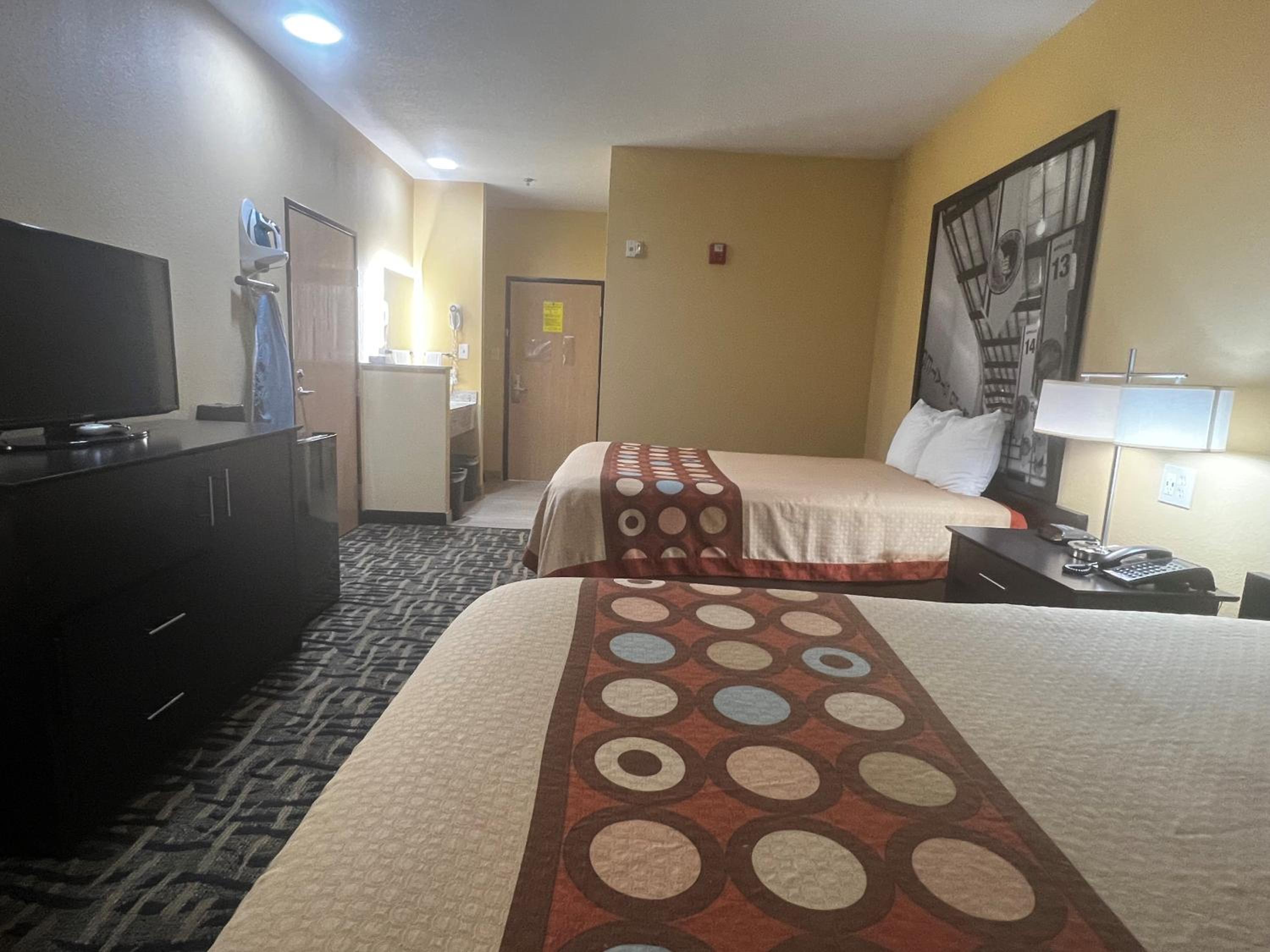Room, 2 Queen Beds