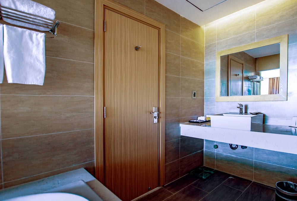 Muong Thanh Luxury Khanh Hoa Hotel 17/66