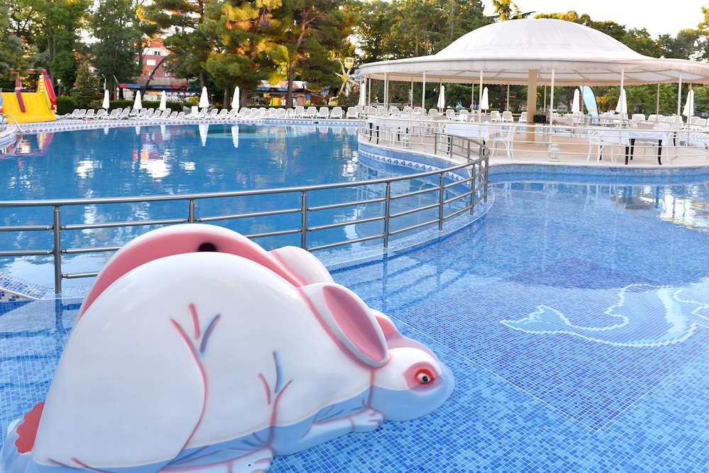 Ihotel Sunny Beach 42/48