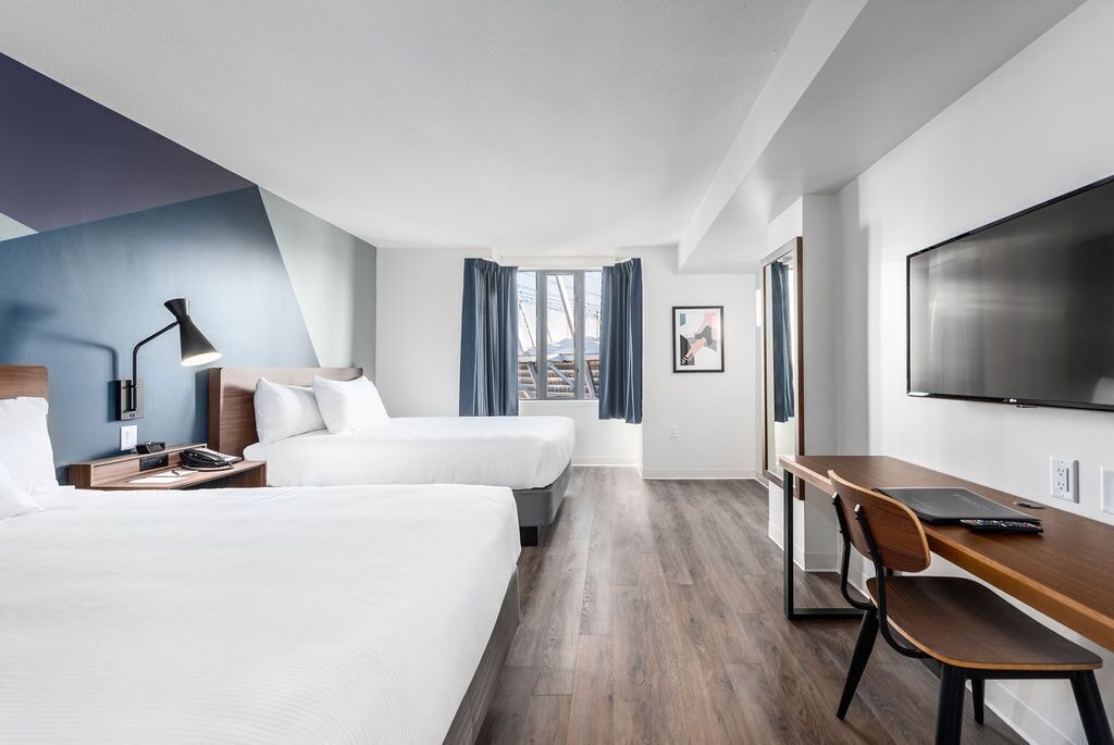 SUPERIOR, 2 QUEEN BEDS, PRIVATE BATHROOM