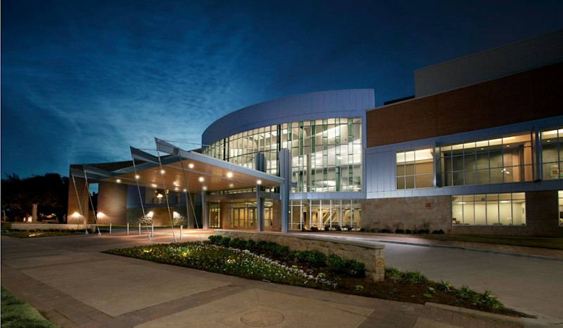Hilton Waco 3/50