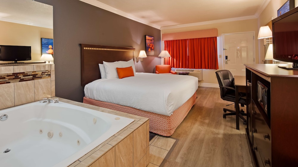 Best Western Anthony/West El Paso 22/42