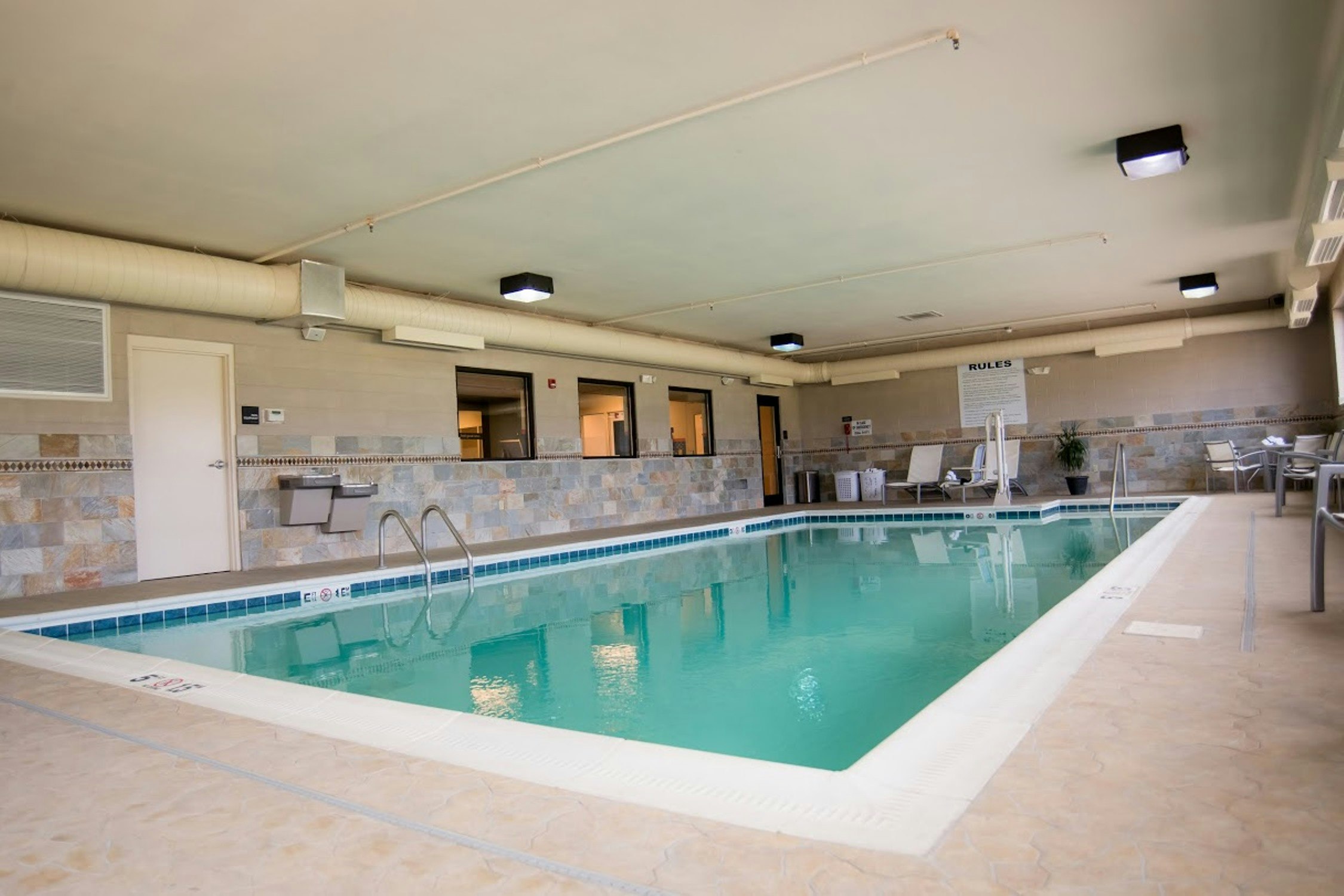 Hampton Inn & Suites Radcliff Fort Knox 33/58