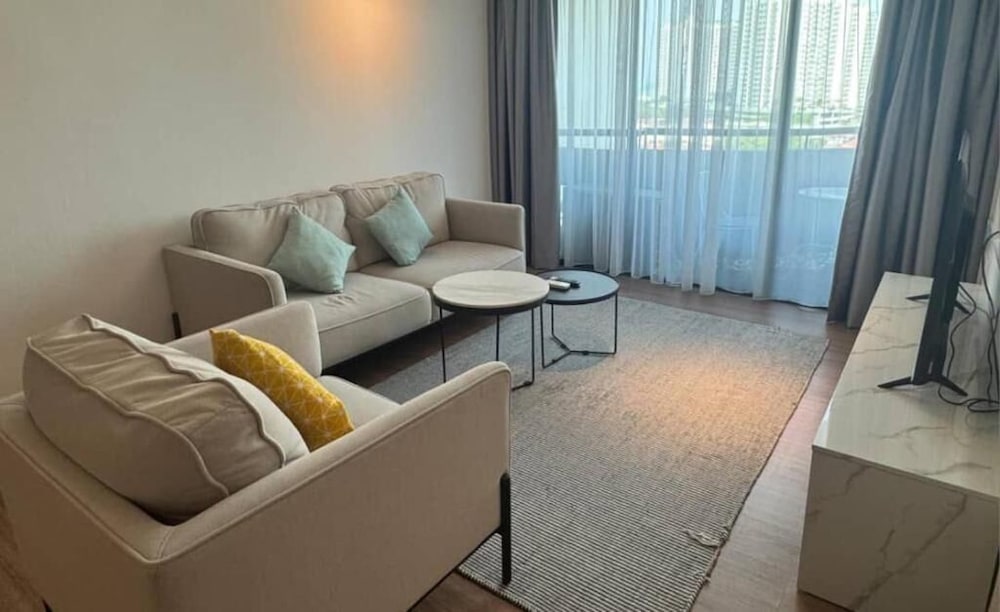 Century Bay Private Residences 42/68