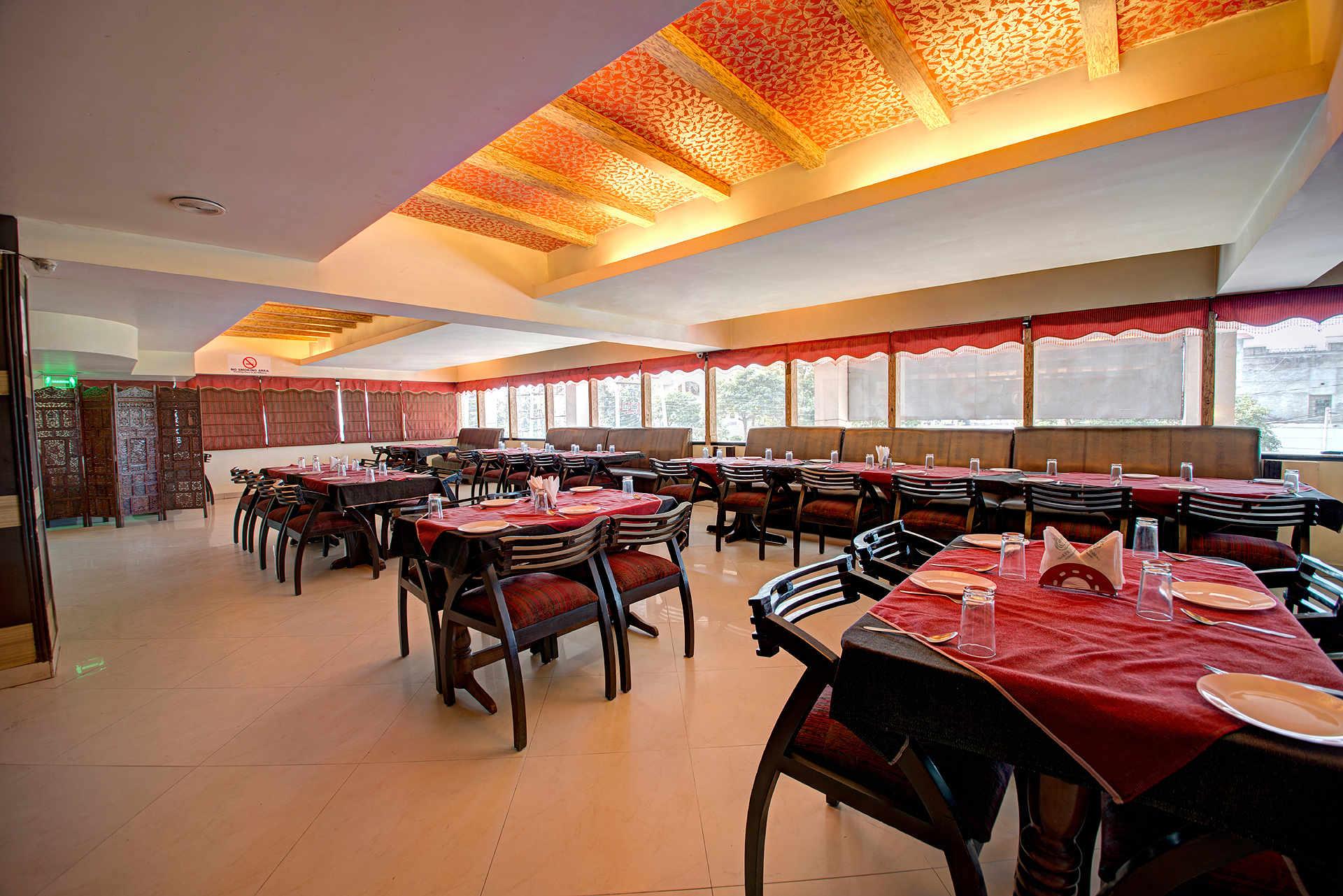 P.R RESIDENCY HOTEL 19/22