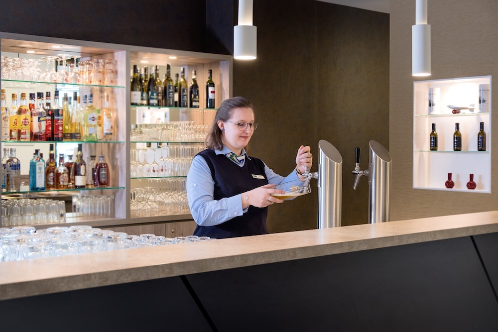 Holiday Inn Express Friedrichshafen 11/76