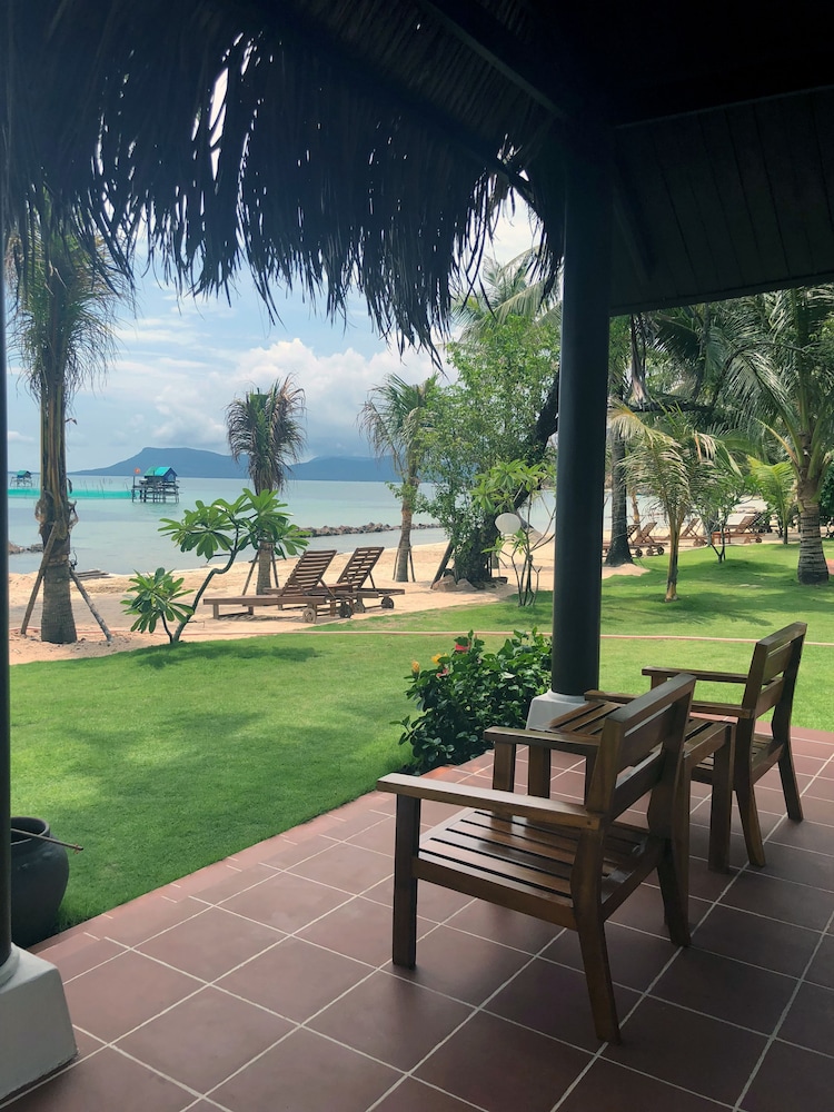 Peppercorn Beach 13/50