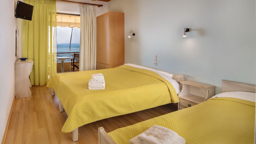 Pharos Rooms 38/72
