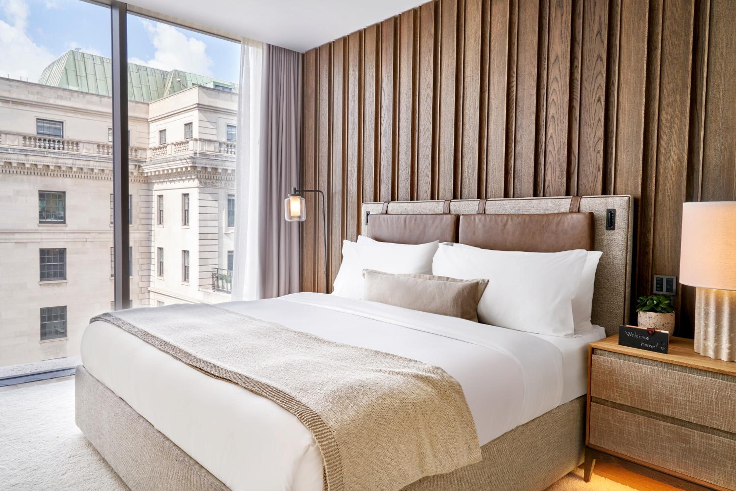 1 Bedroom, Skyline, Suite