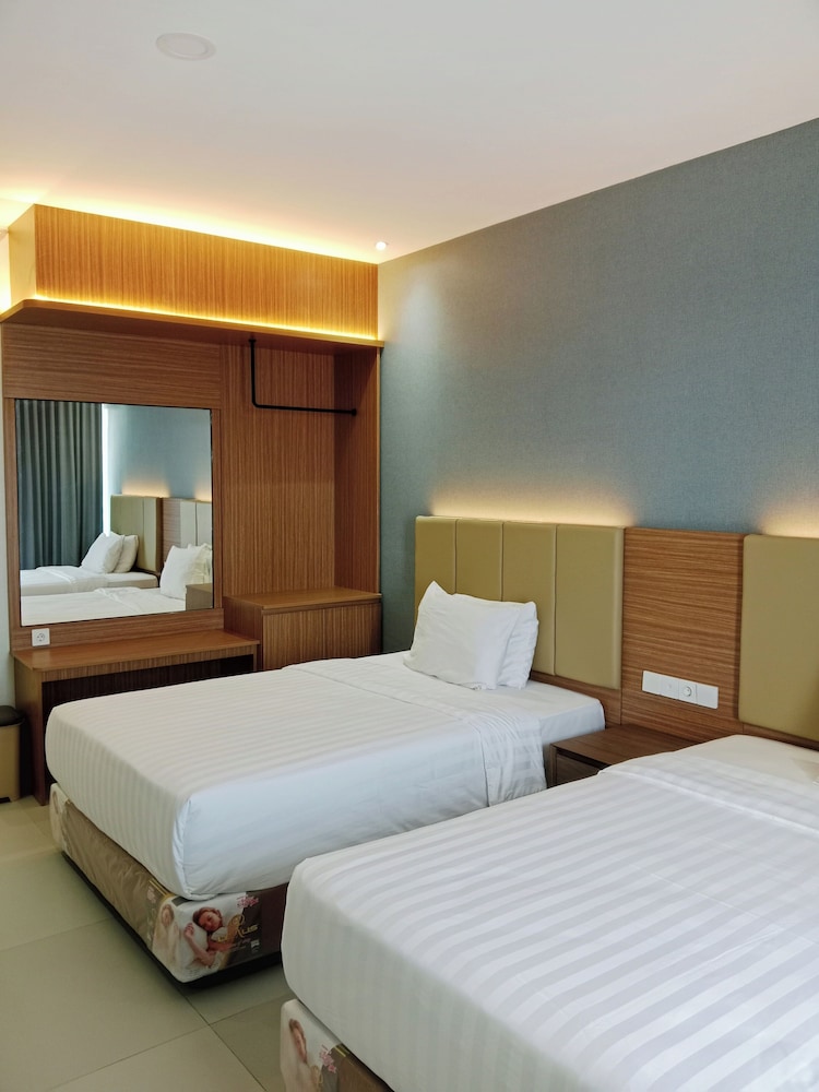 Grand Cahaya Hotel Pangandaran 7/17