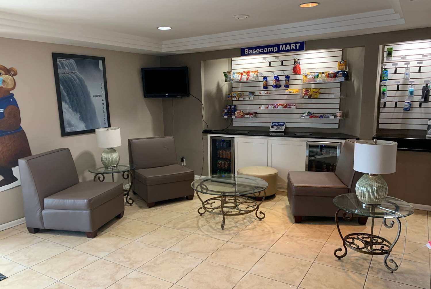 Travelodge Inn & Suites by Wyndham Albany 24/34